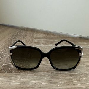 SOLD- Authentic Black Women's Fendi Sunglasses FS5225